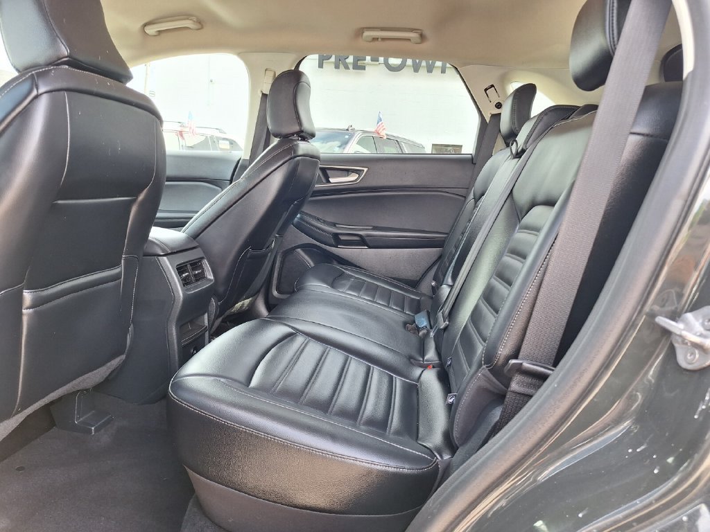 Used 2024 Ford Edge SEL AWD/4WD image 12