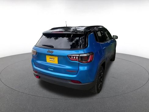 Used 2025 Jeep Compass Trailhawk AWD/4WD image 14