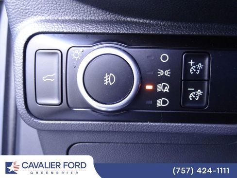 Certified 2025 Ford Explorer ST-Line AWD/4WD image 19