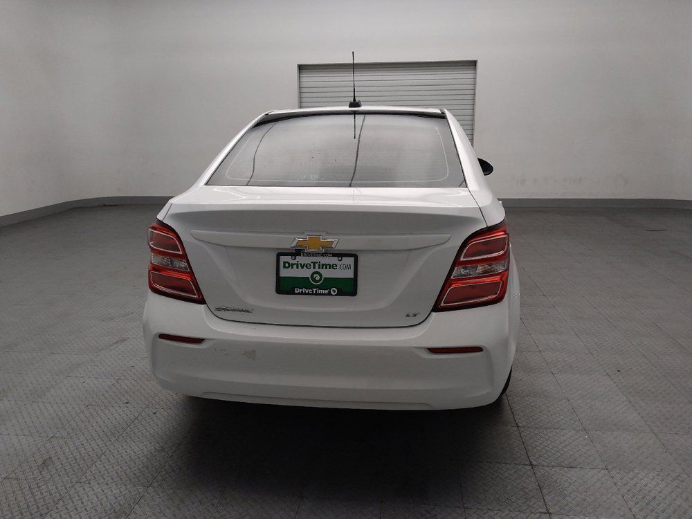 Used 2018 Chevrolet Sonic LT FWD image 7