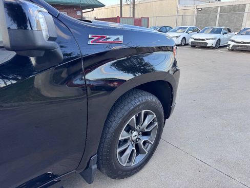 Used 2024 Chevrolet Silverado 1500 RST w/ Convenience Package II AWD/4WD image 5