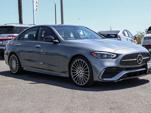 Used 2024 Mercedes-Benz C 300 Sedan image 3