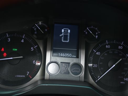 Used 2015 Lexus GX 460 w/ Premium Package AWD/4WD image 14