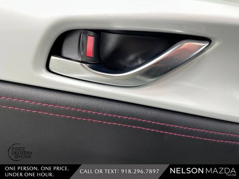 Used 2018 MAZDA MX-5 Miata RF Grand Touring image 21