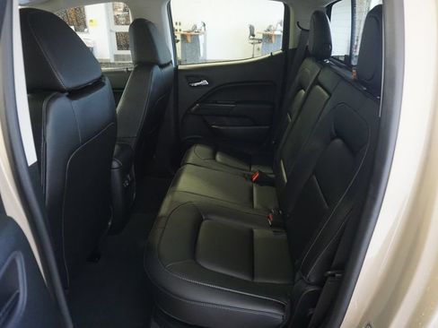 Used 2022 GMC Canyon Elevation w/ Elevation Premium Package AWD/4WD image 21