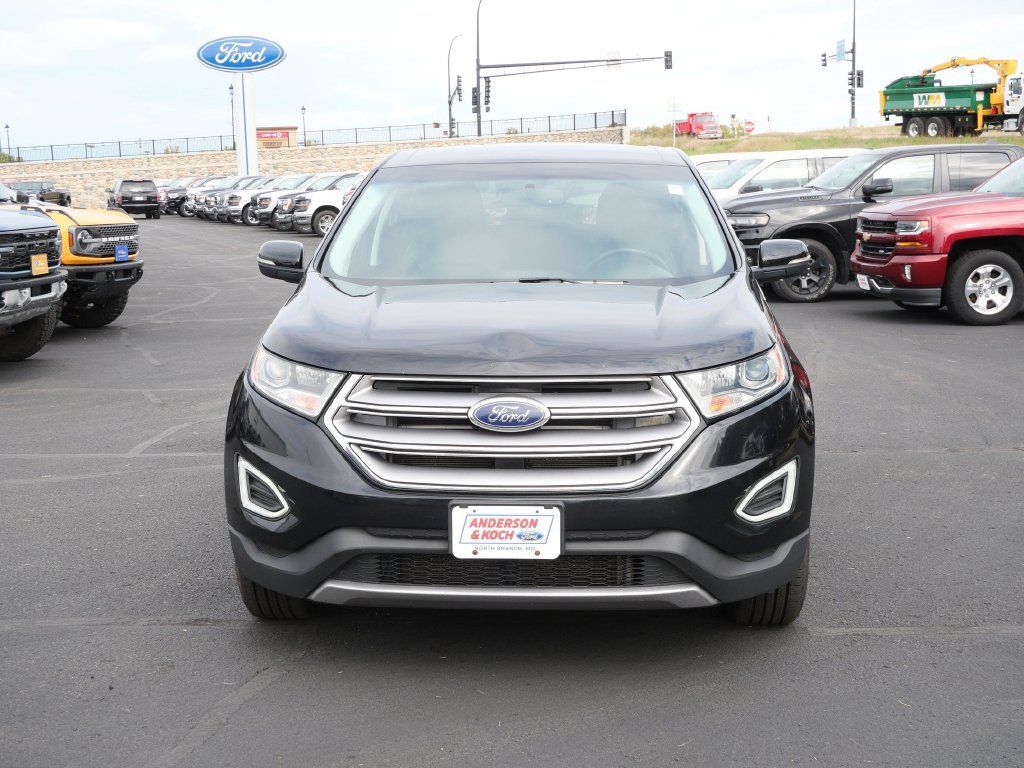 Used 2016 Ford Edge SEL w/ Equipment Group 201A AWD/4WD image 2