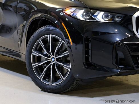 New 2026 BMW X5 xDrive50e w/ M Sport Package image 3