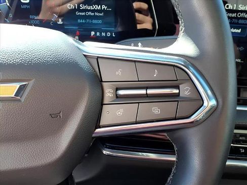 Used 2025 Chevrolet Equinox LT w/ Convenience Package II image 15