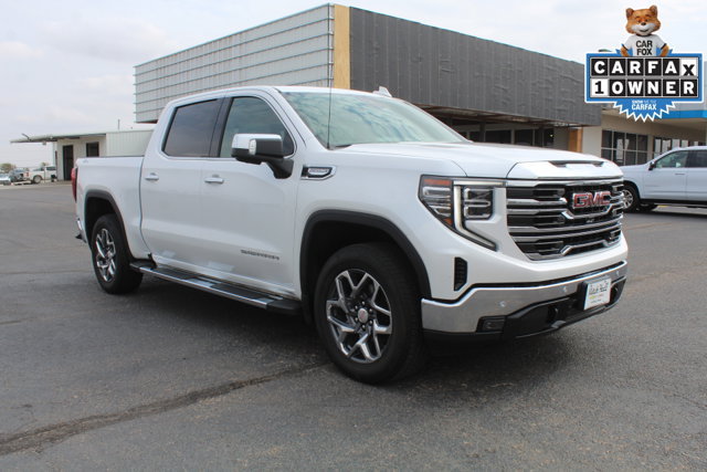 Used 2025 GMC Sierra 1500 SLT AWD/4WD image 1