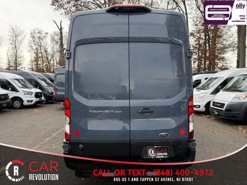 Used 2020 Ford Transit 250 148 High Roof Extended image 5
