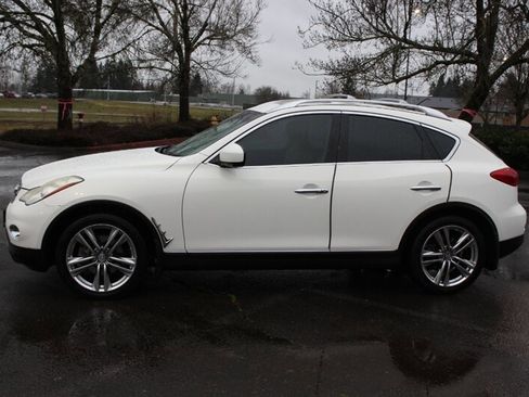 Used 2011 INFINITI EX35 Journey w/ Premium Pkg image 7