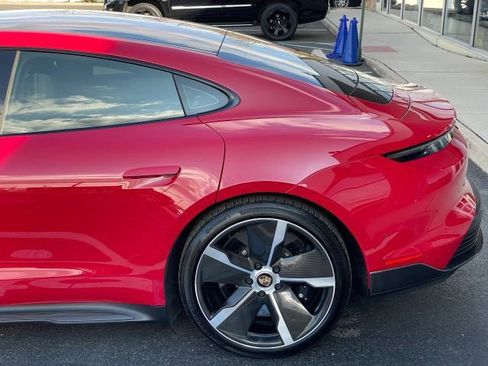 Used 2020 Porsche Taycan Turbo S image 18