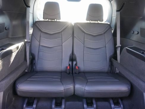 Used 2020 Cadillac XT6 Premium Luxury w/ Platinum Package image 23