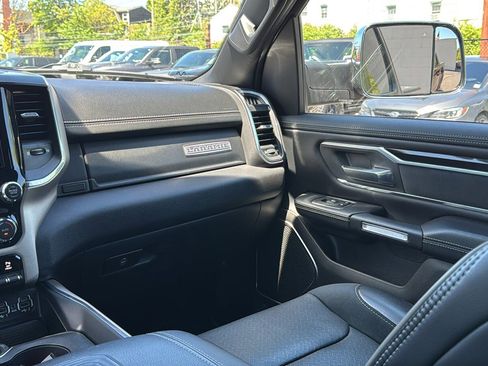 Used 2019 RAM 1500 Laramie w/ Sport Appearance Package AWD/4WD image 27