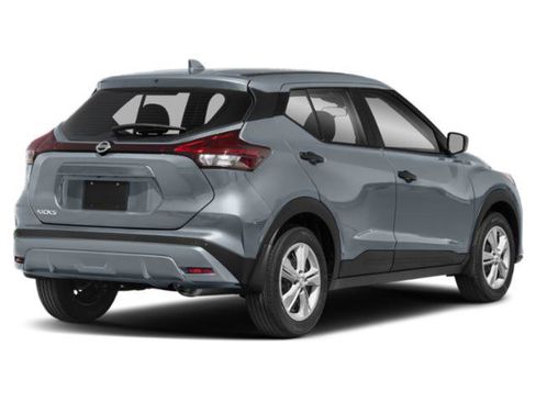 Used 2021 Nissan Kicks S FWD image 5