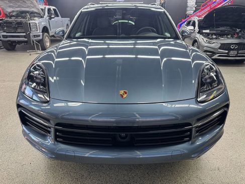 Used 2019 Porsche Cayenne S image 8