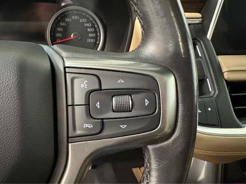 Used 2021 Chevrolet Tahoe Premier w/ Premium Package AWD/4WD image 18