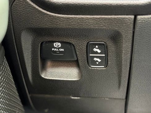 Used 2020 RAM 1500 Big Horn image 26