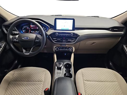 Used 2020 Ford Escape SE image 9