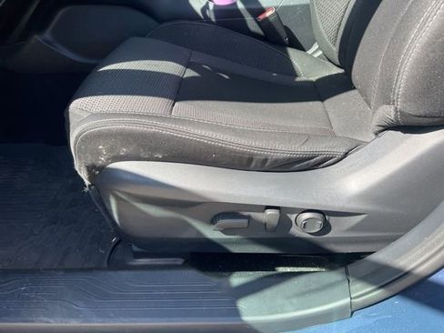 Used 2023 Subaru Outback Premium image 10