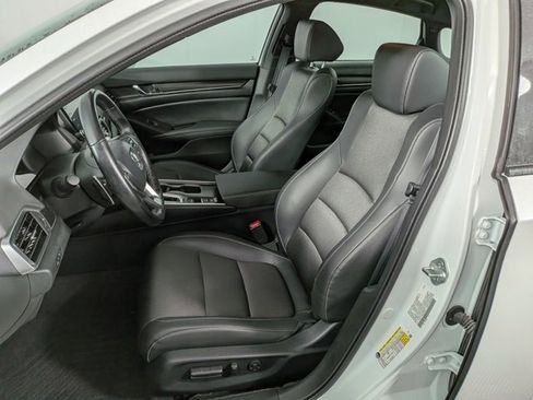 Used 2022 Honda Accord Sport image 14