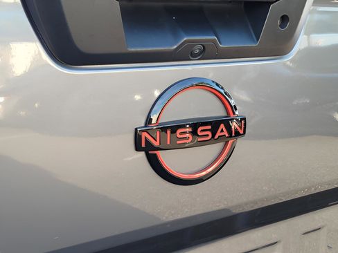 Used 2024 Nissan Frontier Pro-X image 28