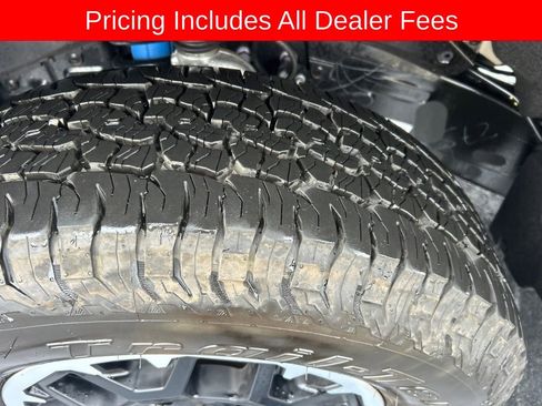 Used 2026 Toyota Tacoma TRD Off-Road AWD/4WD image 23