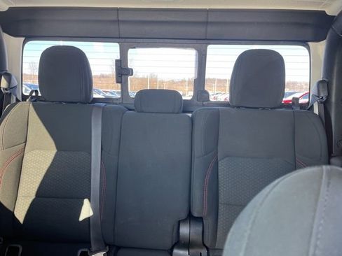 Used 2021 Jeep Gladiator Rubicon image 34