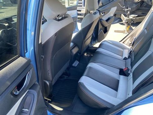 Used 2021 Subaru Crosstrek 2.5i Limited w/ Moonroof Package 2 AWD/4WD image 8