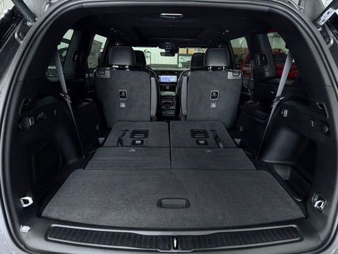 New 2026 Jeep Grand Cherokee L Limited w/ Limited Altitude Package AWD/4WD image 12