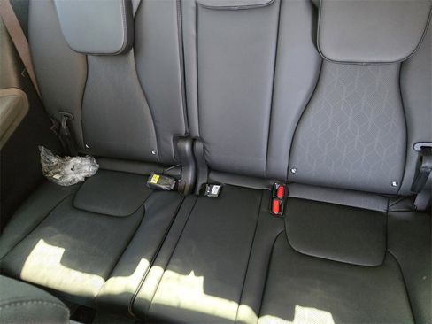 New 2026 Kia Carnival EX image 20