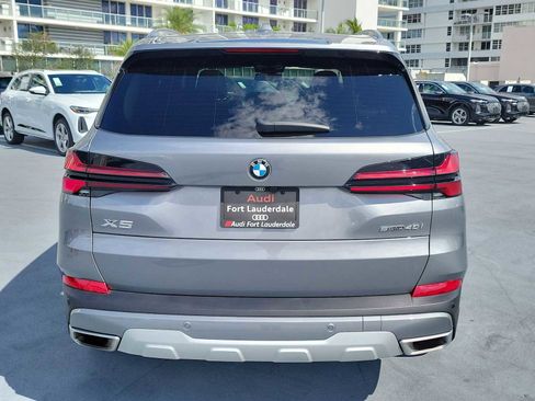 Used 2024 BMW X5 sDrive40i w/ Premium Package RWD image 5