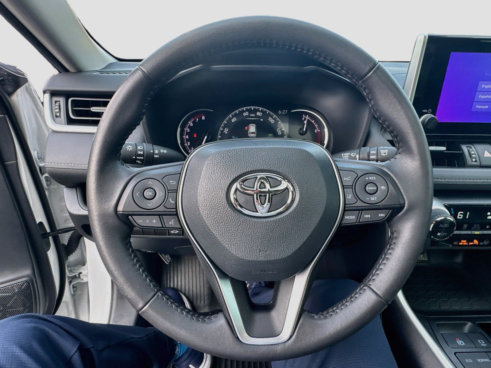 Used 2024 Toyota RAV4 XLE Premium FWD image 11