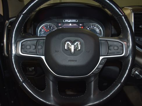 Used 2020 RAM 1500 Laramie image 11