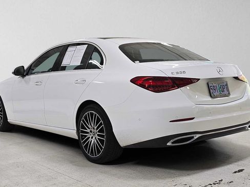 Used 2024 Mercedes-Benz C 300 Sedan image 5