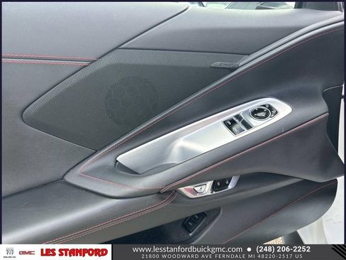 Used 2021 Chevrolet Corvette Stingray Coupe w/ Z51 Performance Package RWD image 17