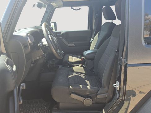 Used 2011 Jeep Wrangler Sport AWD/4WD image 4