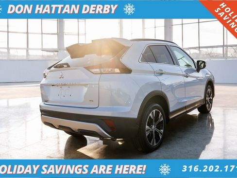 Used 2022 Mitsubishi Eclipse Cross SE image 33