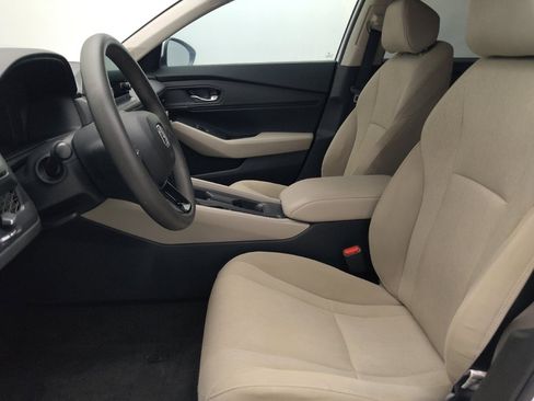 Used 2024 Honda Accord EX image 17