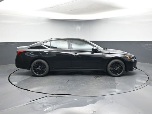 New 2025 Nissan Altima 2.5 SV w/ SV Special Edition Package image 4