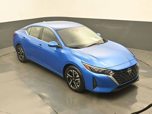 Used 2024 Nissan Sentra SV FWD image 28