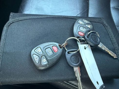 Used 2014 Buick Enclave Leather image 19