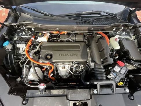 Certified 2024 Honda CR-V Sport Touring image 24