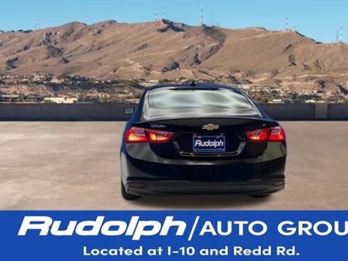 Used 2023 Chevrolet Malibu LT w/ Driver Confidence Package image 4
