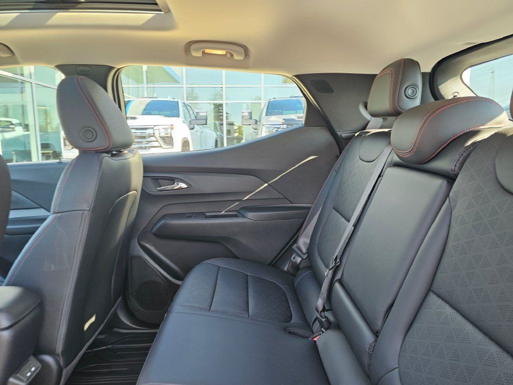 New 2027 Chevrolet Bolt RS w/ Technology Package FWD image 20