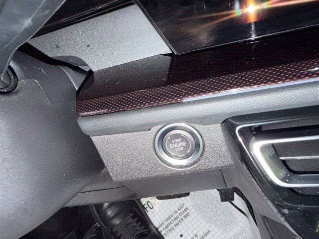 Used 2025 Chevrolet Traverse RS w/ LPO, Floor Liner Package AWD/4WD image 28