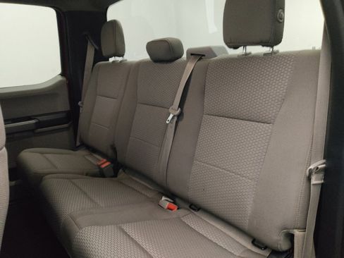 Used 2018 Ford F150 XLT image 18