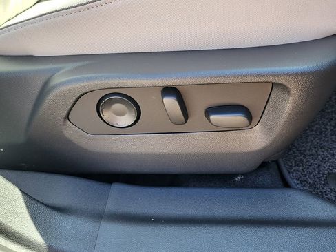 New 2026 Buick Envision Avenir image 42