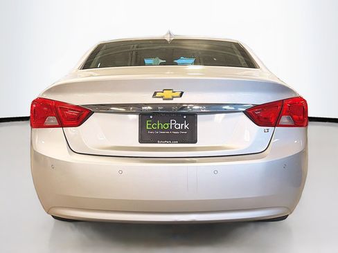 Used 2016 Chevrolet Impala LT w/ Convenience Package image 7