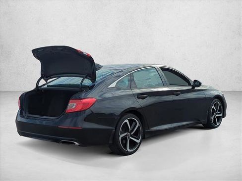Used 2021 Honda Accord Sport image 5